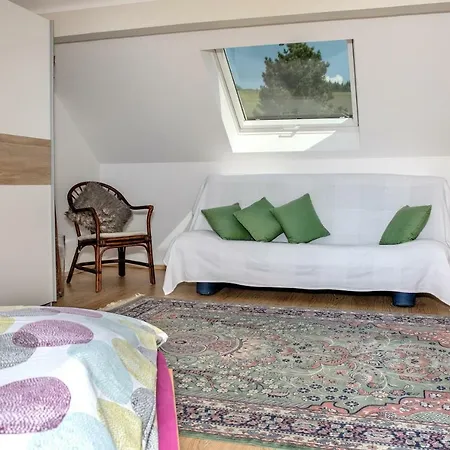Ferienappartement Hennen Apartment